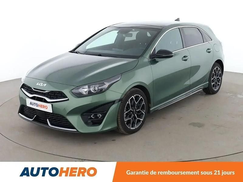 Vert Occasion 2023 Kia Ceed GT GT-Line Berline | 24 690 € (Prix juste) - Image 1/2