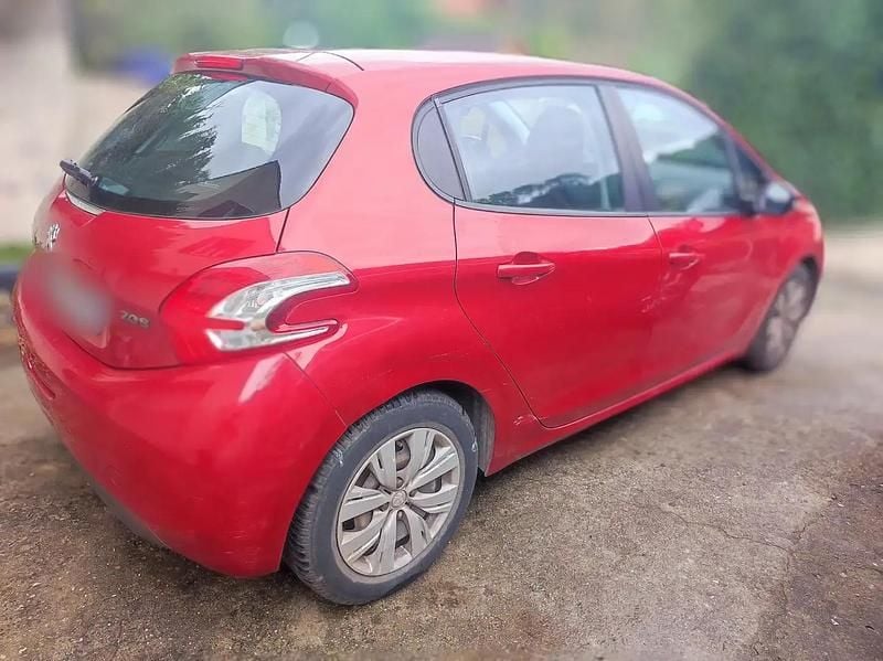 Occasion 2013 Peugeot 208 Active Citadine | 6 500 € (Super prix) - Image 1/4