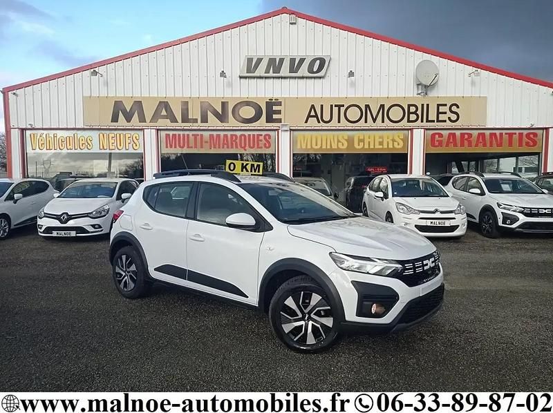 Blanc Nouvelle 2025 Dacia Sandero Expression Berline | 16 990 € (Prix juste) - Image 1/4