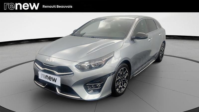 Gris Utilisé 2022 Kia ProCeed GT GT-Line Citadine | 18 990 € - Image 1/4