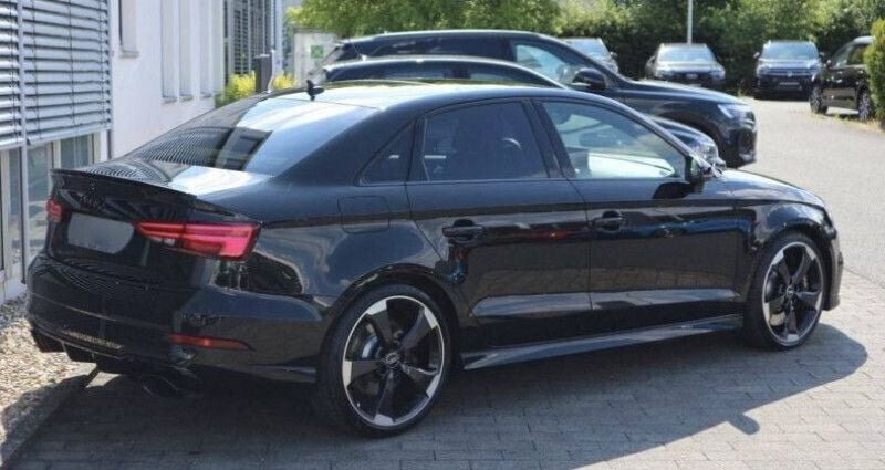 Noir Utilisé 2019 Audi RS3 Design Citadine | 49 880 € (Bon prix) - Image 1/4