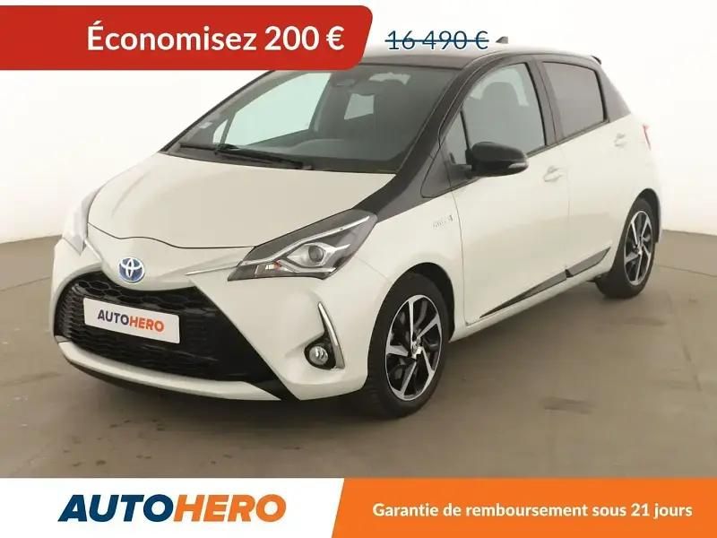 Blanc Utilisé 2019 Toyota Yaris Hybrid Citadine | 16 290 € (Bon prix) - Image 1/2