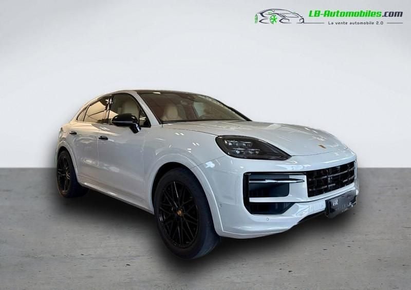 Utilisé 2023 Porsche Cayenne SUV | 123 300 € (Prix juste) - Image 1/4
