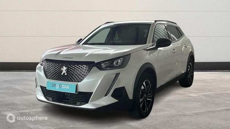 Blanc Utilisé 2023 Peugeot 2008 Allure SUV | 22 499 € (Prix juste) - Image 1/4