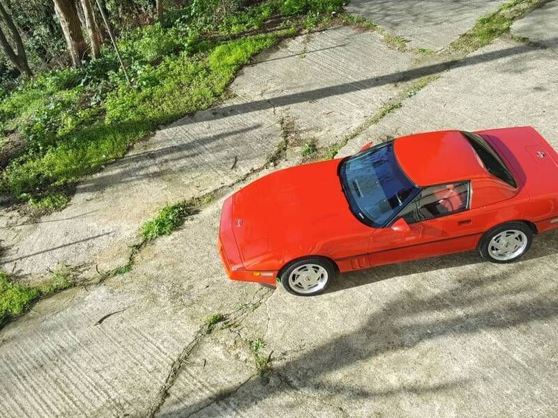 Rouge Utilisé 1988 Chevrolet Corvette Cabriolet | 34 000 € - Image 1/4