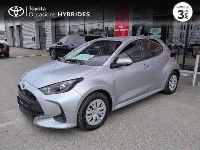 Utilisé 2022 Toyota Yaris Hybrid Berline | 18 990 € (Prix juste) - Image 1/1