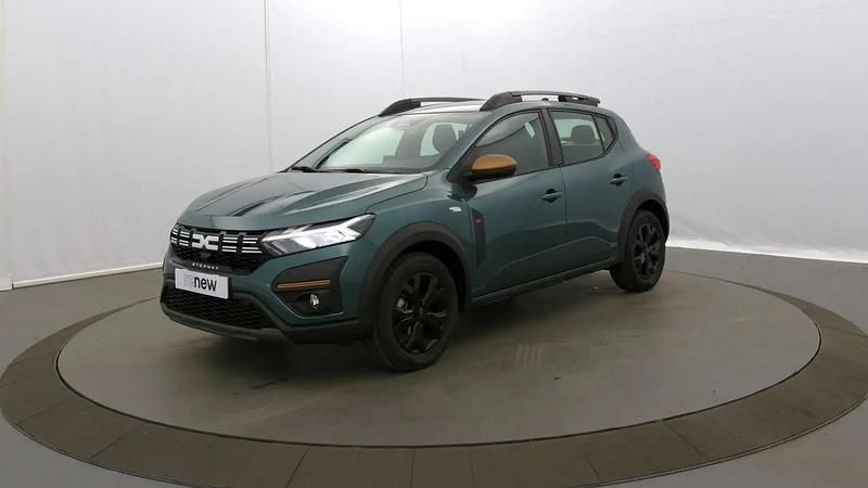 Vert Utilisé 2025 Dacia Sandero Extreme Citadine | 18 490 € (Prix juste) - Image 1/4