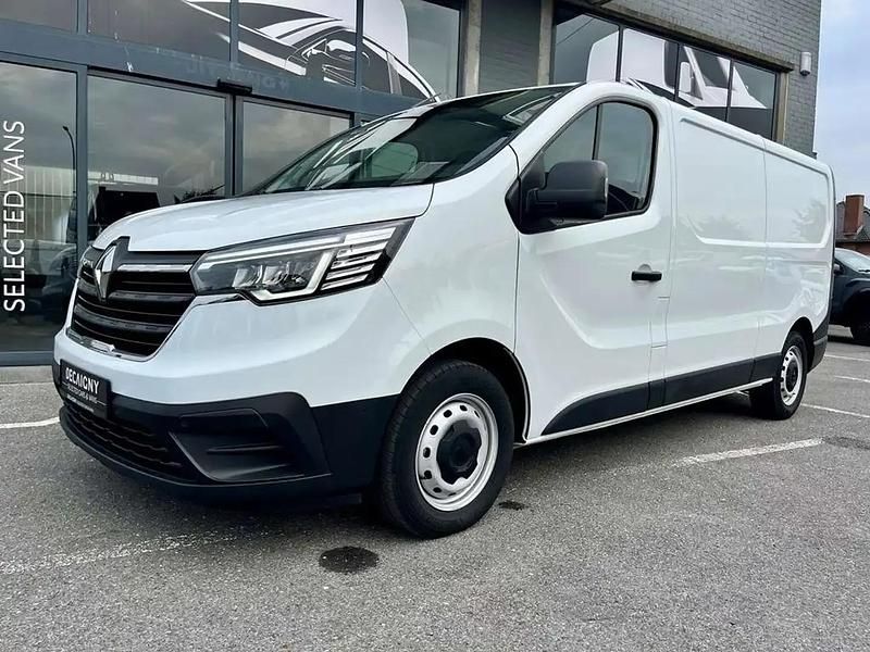 Blanc Utilisé 2023 Renault Trafic Van | 26 495 € (Prix juste) - Image 1/4