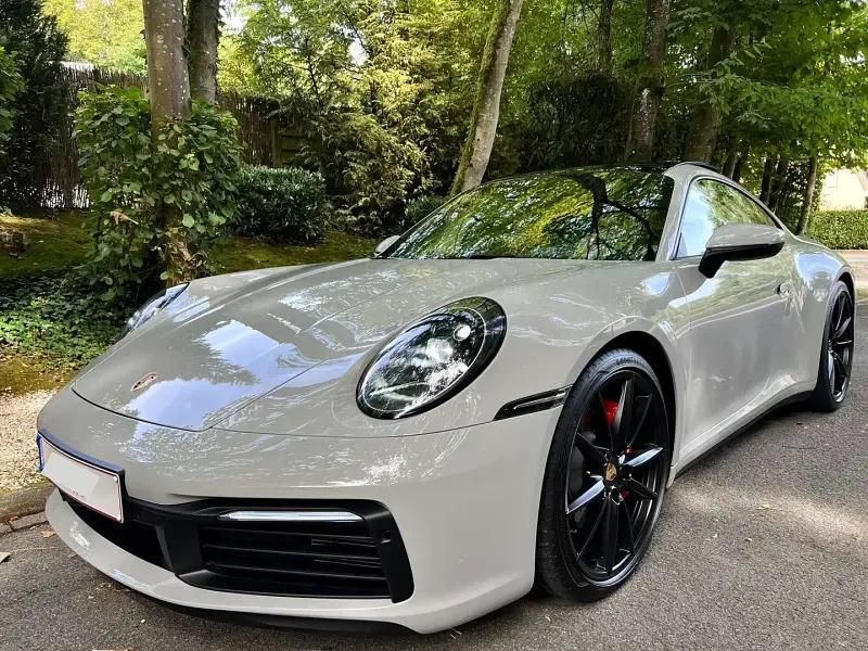 Gris Utilisé 2021 Porsche 992 Coupé | 124 900 € - Image 1/4