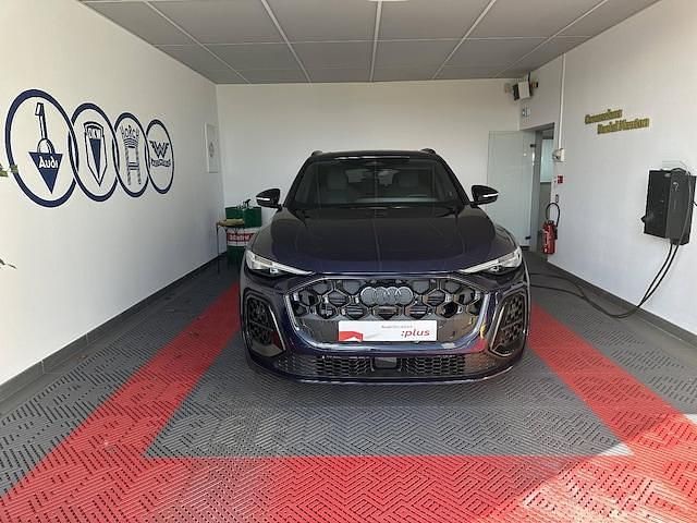 Occasion Audi Q5 Sportback Design 299 ch (219 kW) 2025 Bleu navarre métallisé SUV