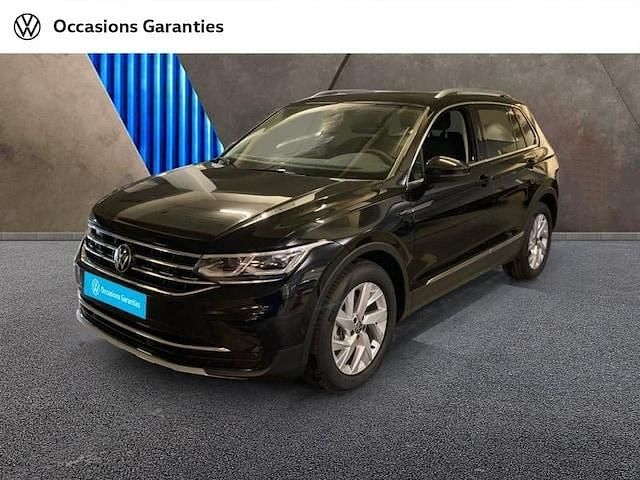 Utilisé 2024 VW Tiguan Elegance SUV | 42 900 € (Prix cher) - Image 1/4