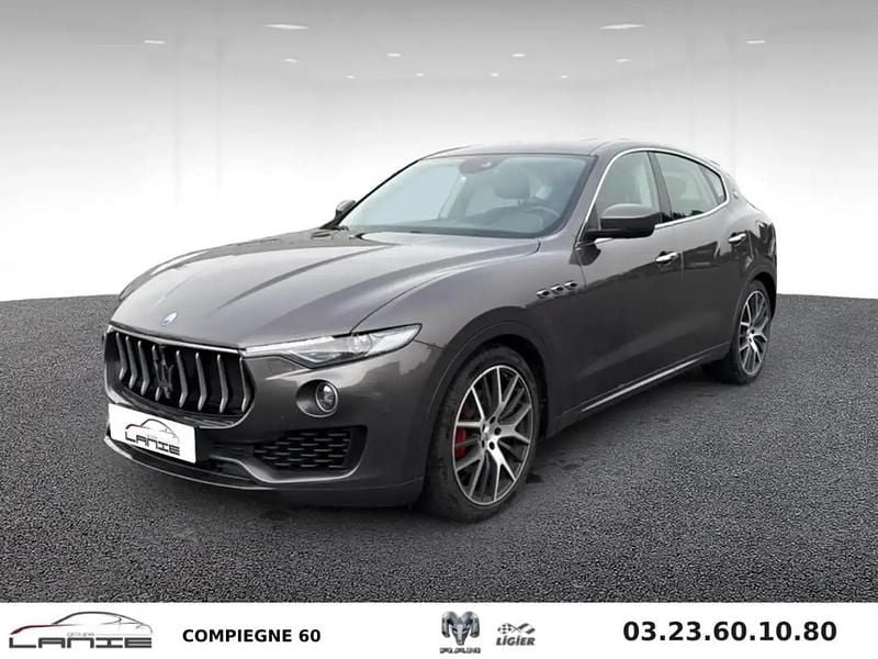 Gris Occasion 2018 Maserati Levante SUV | 37 890 € (Bon prix) - Image 1/4