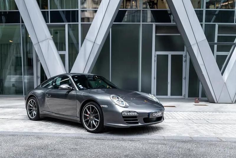 Gris Utilisé 2010 Porsche 911 Carrera 4S Coupé | 78 990 € (Prix cher) - Image 1/4