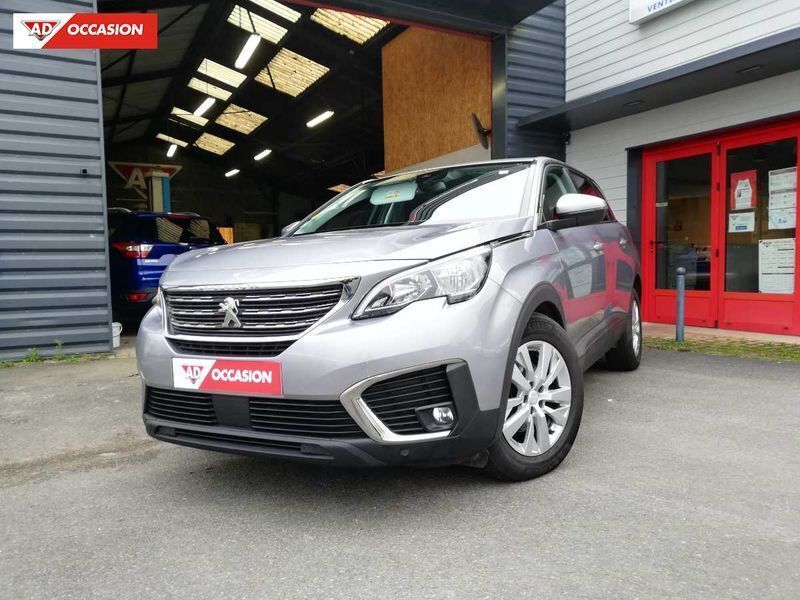 Gris Utilisé 2020 Peugeot 5008 Active Monospace | 23 990 € (Prix assez cher) - Image 1/4