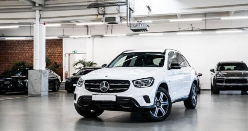 Utilisé 2020 Mercedes GLC300 AMG line | 40 922 € (Super prix) - Image 1/4