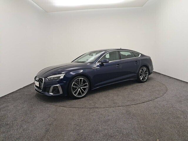 Bleue Utilisé 2023 Audi A5 Sportback S-Line Berline | 59 990 € - Image 1/4
