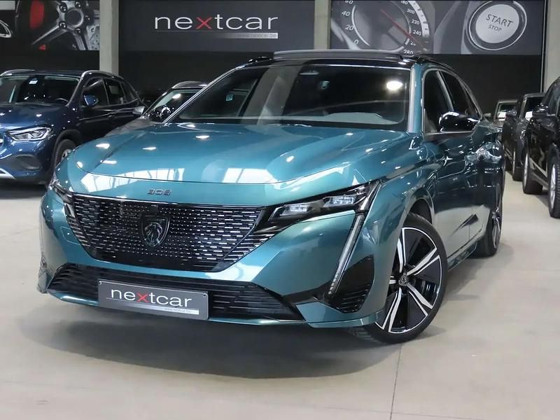 Vert Utilisé 2023 Peugeot 308 GT-line Break | 25 990 € (Prix juste) - Image 1/4