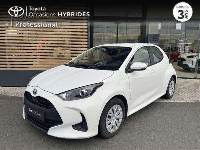 Utilisé 2023 Toyota Yaris Hybrid Berline | 18 480 € (Bon prix) - Image 1/1