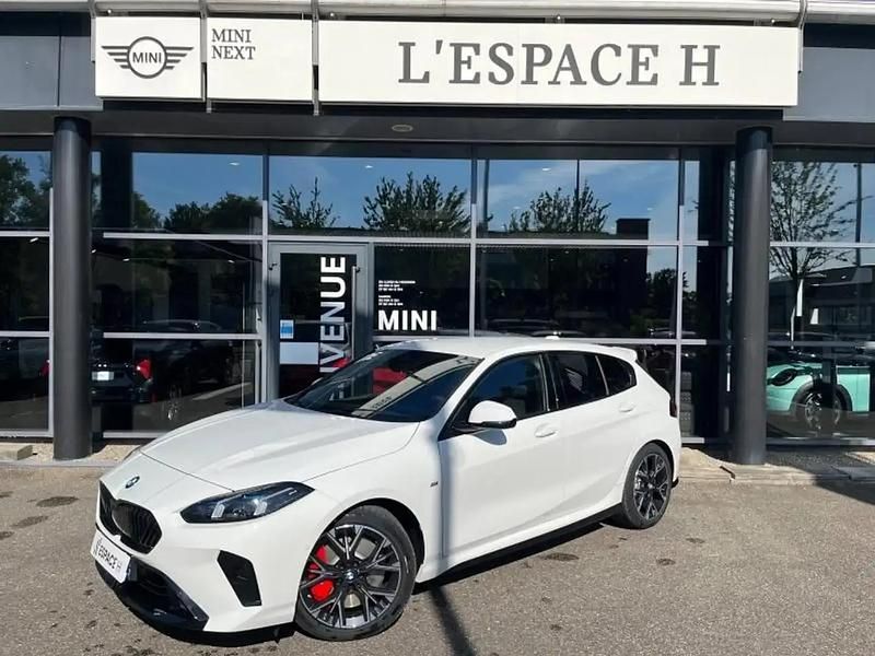 Blanc Occasion 2025 BMW 120 M Sport Citadine | 36 990 € - Image 1/4