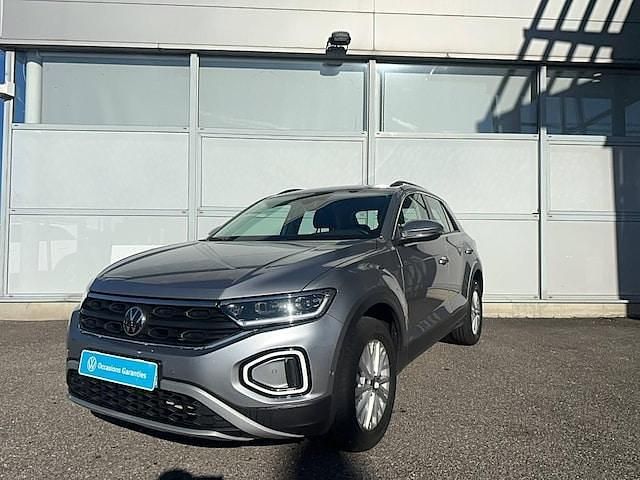 Utilisé 2024 VW T-Roc Life SUV | 25 780 € (Prix juste) - Image 1/4