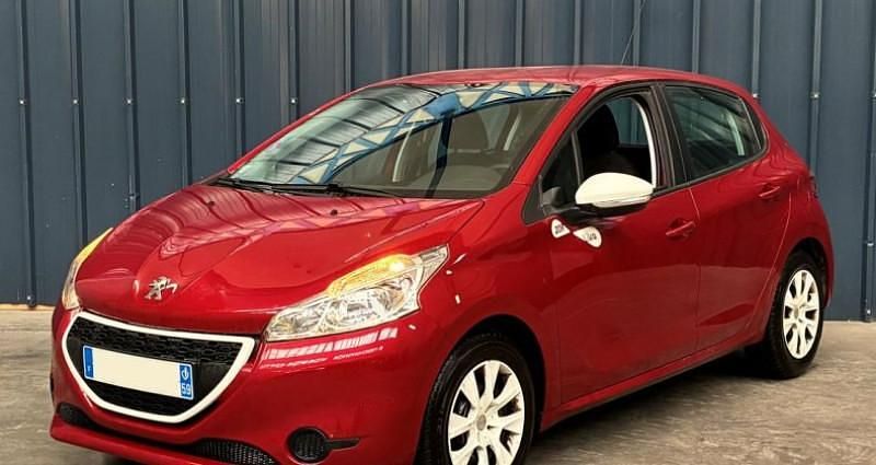 Rouge Occasion 2015 Peugeot 208 Citadine | 3 990 € (Super prix) - Image 1/4