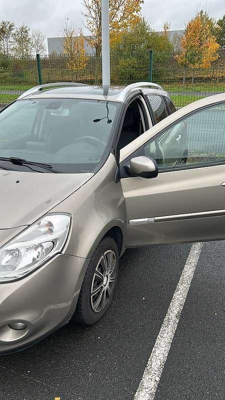 Occasion Renault Clio GrandTour 111 ch (81 kW) 2011 Break