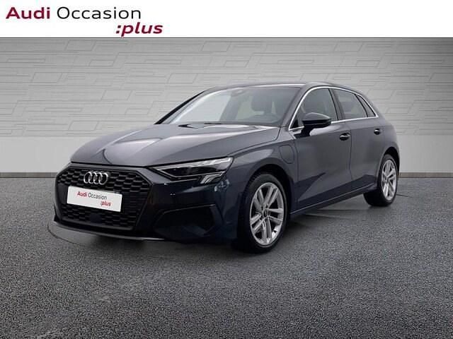 Gris manhattan métallisé Utilisé 2024 Audi A3 Sportback e-tron Business Berline | 31 458 € (Super prix) - Image 1/4