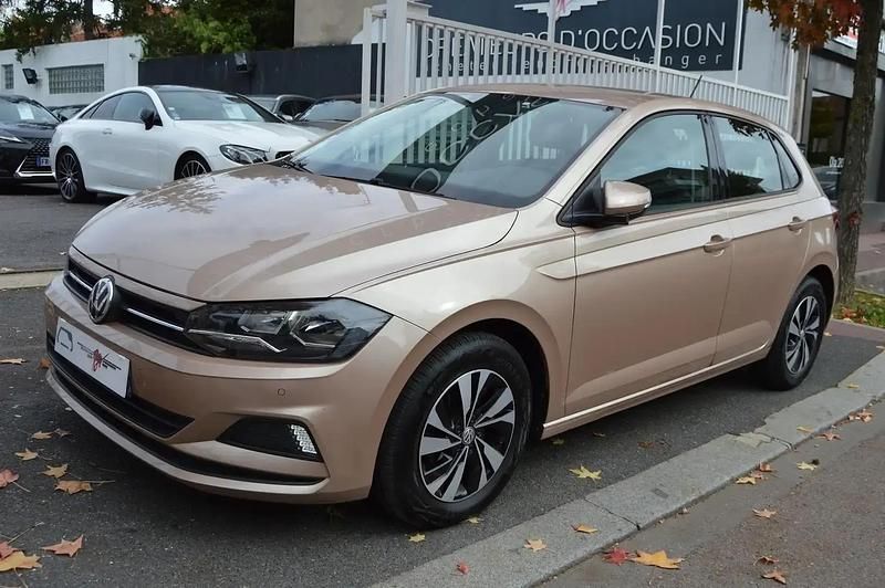 Beige Utilisé 2018 VW Polo Berline | 15 490 € (Prix juste) - Image 1/4