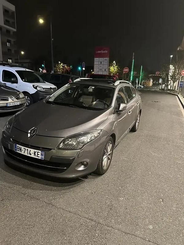 Occasion 2011 Renault Mégane GrandTour Break | 4 000 € - Image 1/4