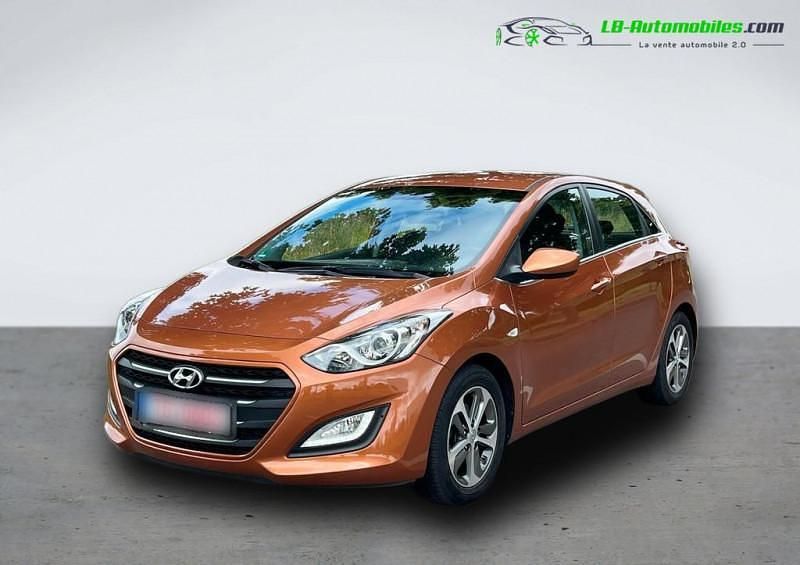 Utilisé 2015 Hyundai i30 Berline | 12 400 € (Prix juste) - Image 1/4