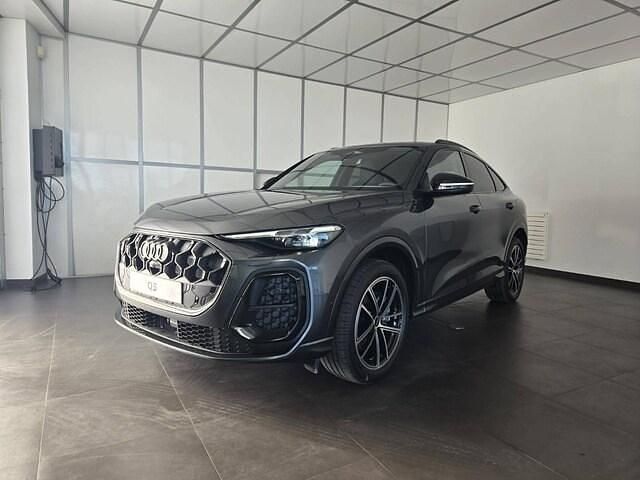 Gris daytona nacré Occasion 2025 Audi Q5 Sportback Design SUV | 79 990 € - Image 1/4