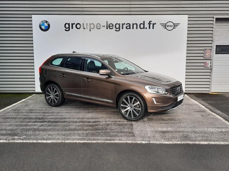 Utilisé 2015 Volvo XC60 Summum SUV | 23 890 € - Image 1/4