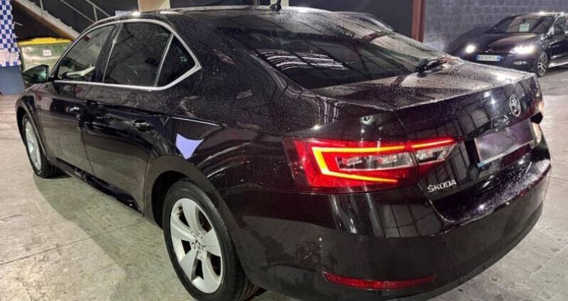 Occasion Skoda Superb Business Line 120 ch (88 kW) 2018 Berline