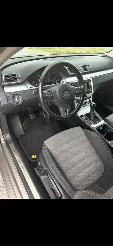 Bronze Occasion 2013 VW Passat Business Berline | 8 200 € - Image 1/4