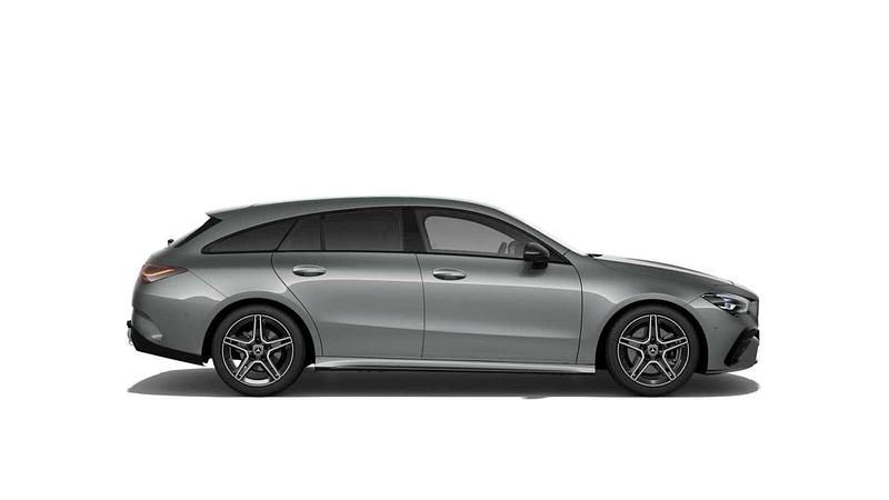 Occasion Mercedes CLA200 Shooting Brake AMG line 150 ch (110 kW) 2025 Gris Break