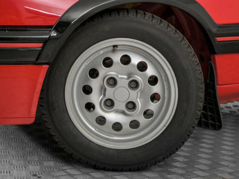 Occasion Peugeot 205 GTi 103 ch (75 kW) 1986 Rouge Citadine