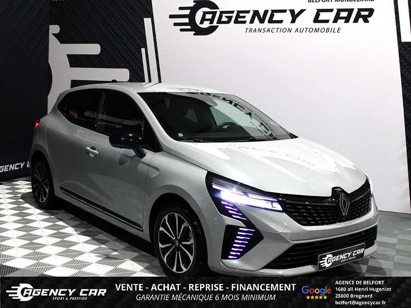 Occasion Renault Clio V Techno 94 ch (69 kW) 2024 Gris Berline