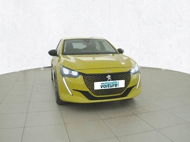 Occasion Peugeot e-208 Active 100 kW (136 ch) 2022 Jaune Citadine