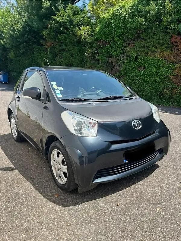 Noir Occasion 2009 Toyota iQ Citadine | 3 900 € (Prix juste) - Image 1/4