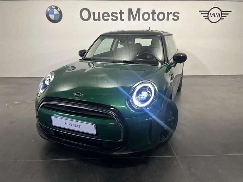 Vert Utilisé 2023 Mini Cooper Premium Plus Citadine | 27 990 € (Prix juste) - Image 1/4