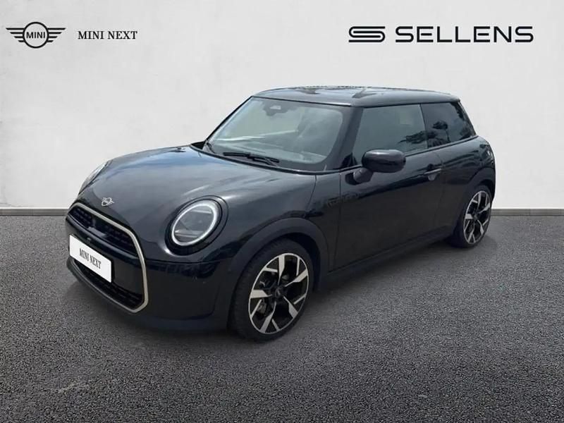 Noir Utilisé 2024 Mini Cooper Favoured Citadine | 31 900 € (Prix cher) - Image 1/4