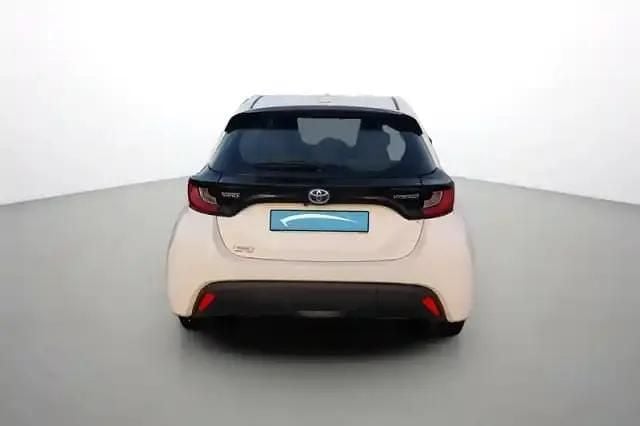 Occasion Toyota Yaris 2021 Blanc Berline