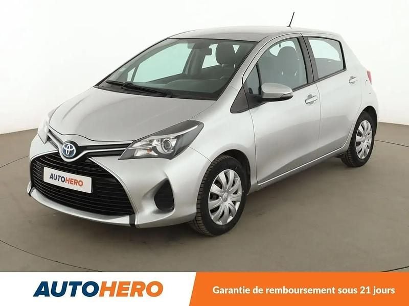 Gris Occasion 2015 Toyota Yaris Hybrid Citadine | 13 090 € (Prix juste) - Image 1/2