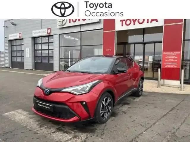 Rouge intense métallisé biton Occasion 2022 Toyota C-HR SUV | 25 490 € (Prix juste) - Image 1/4