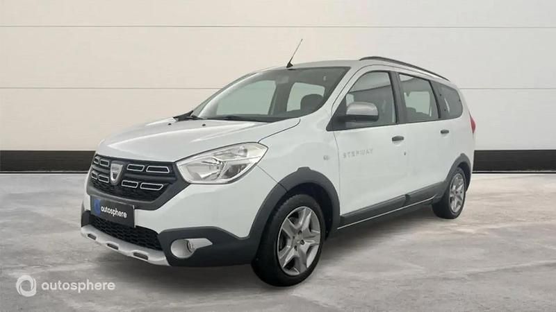 Utilisé 2022 Dacia Lodgy Stepway Monospace | 16 999 € (Prix juste) - Image 1/4