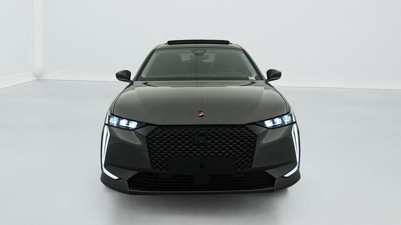 Image 2/4