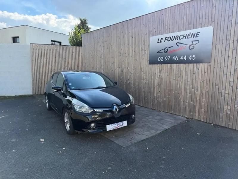 Noir Utilisé 2016 Renault Clio IV Intens Berline | 9 490 € (Prix juste) - Image 1/4