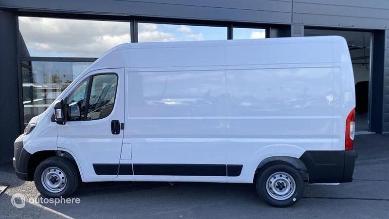 Blanc Nouvelle 2025 Citroën Jumper Monospace | 33 299 € (Prix juste) - Image 1/4