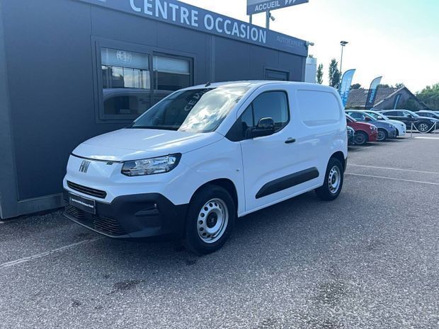Blanc Nouvelle 2025 Fiat e-Doblò Monospace | 29 988 € - Image 1/4