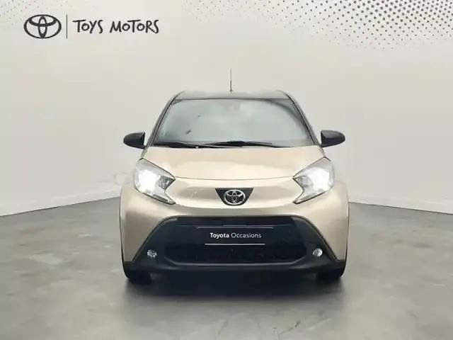 Occasion Toyota Aygo Design 72 ch (52 kW) 2025 Beige Citadine